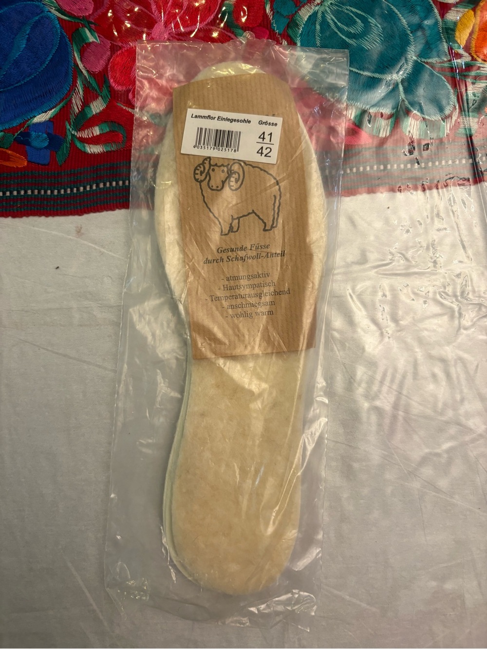 2 pairs of Women's Natural Wool Shoe Insoles - Beige German brand